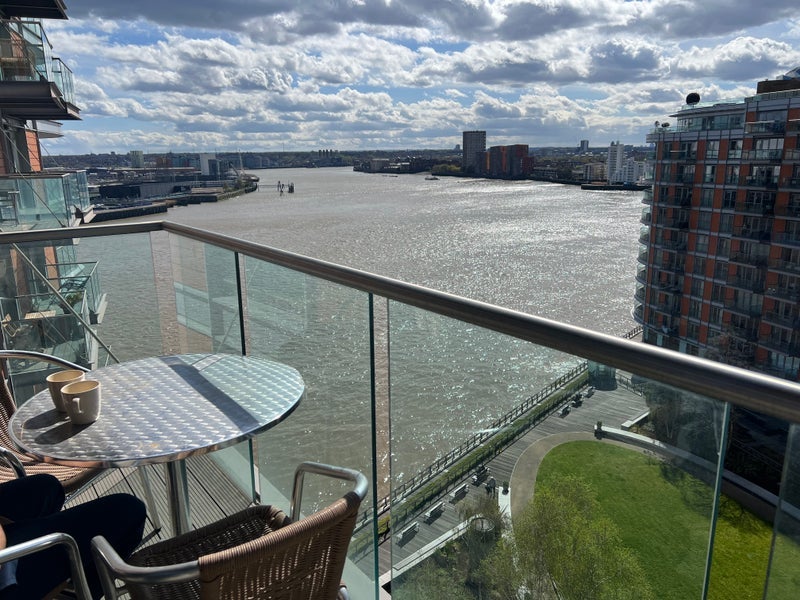 Room Fairmont Avenue in Greater London
