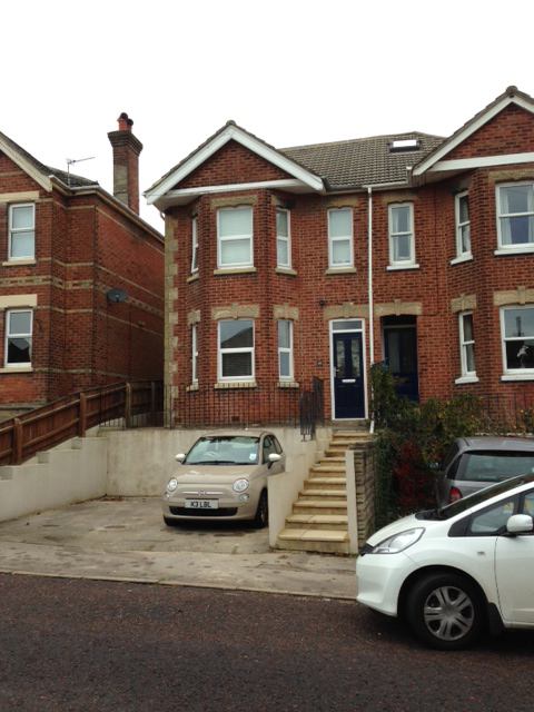 Room Wroxham Road in Poole