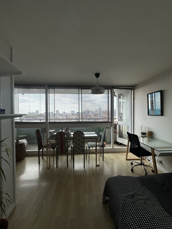 Flat Marylebone Road in City of Westminster