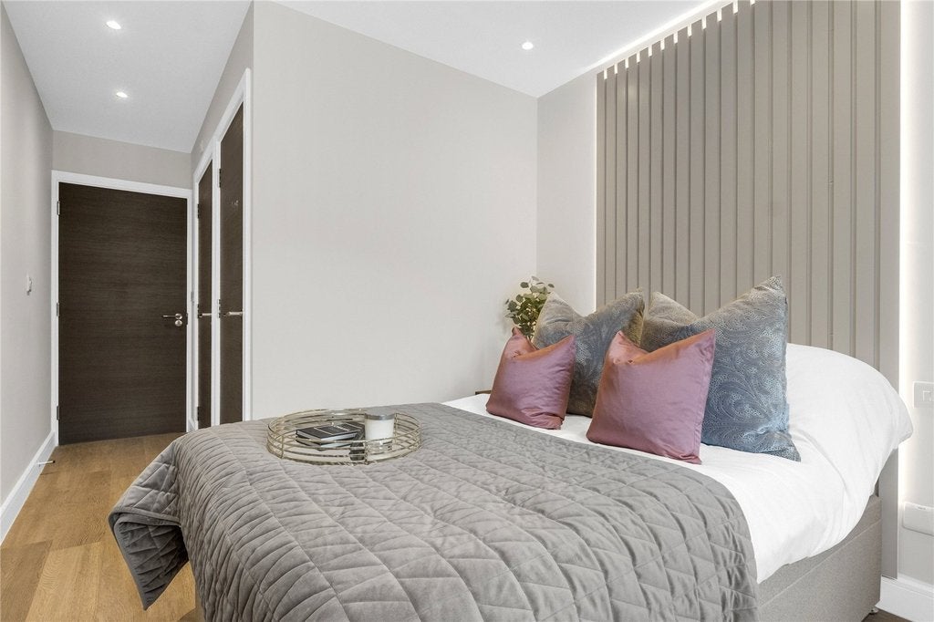 Room Selly Hill Road in Birmingham