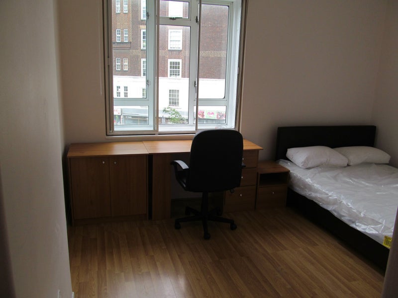 Flat North End Road in Greater London
