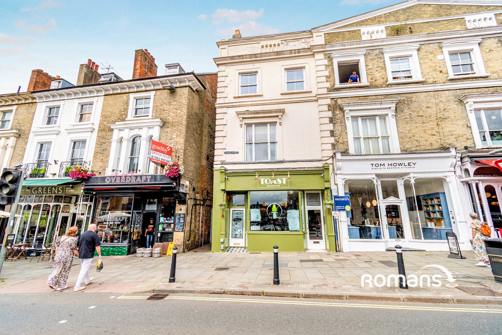 Flat Jewry Street in Winchester