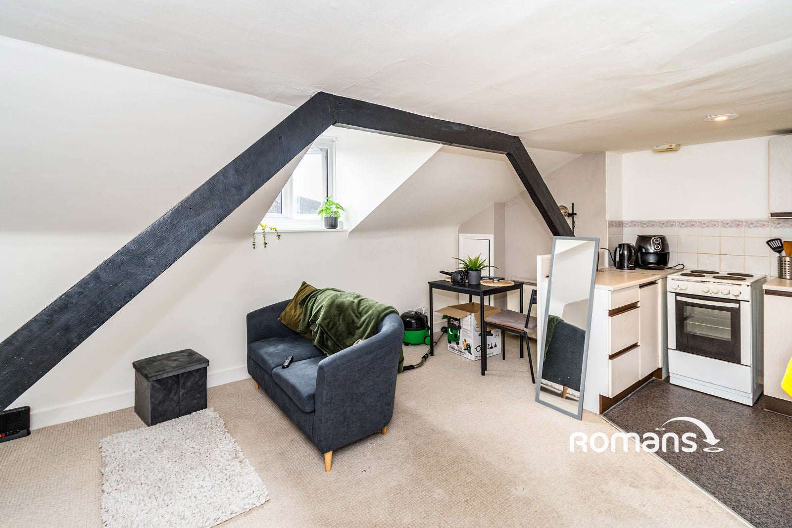 Flat Jewry Street in Winchester
