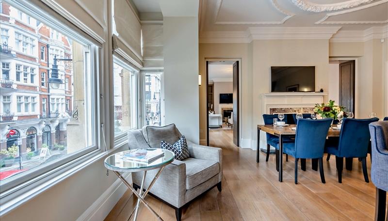 Flat Duke Street in City of Westminster
