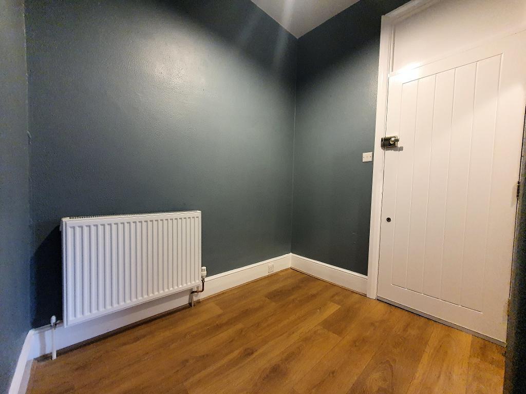 Flat Genesta Road in Southend-on-Sea