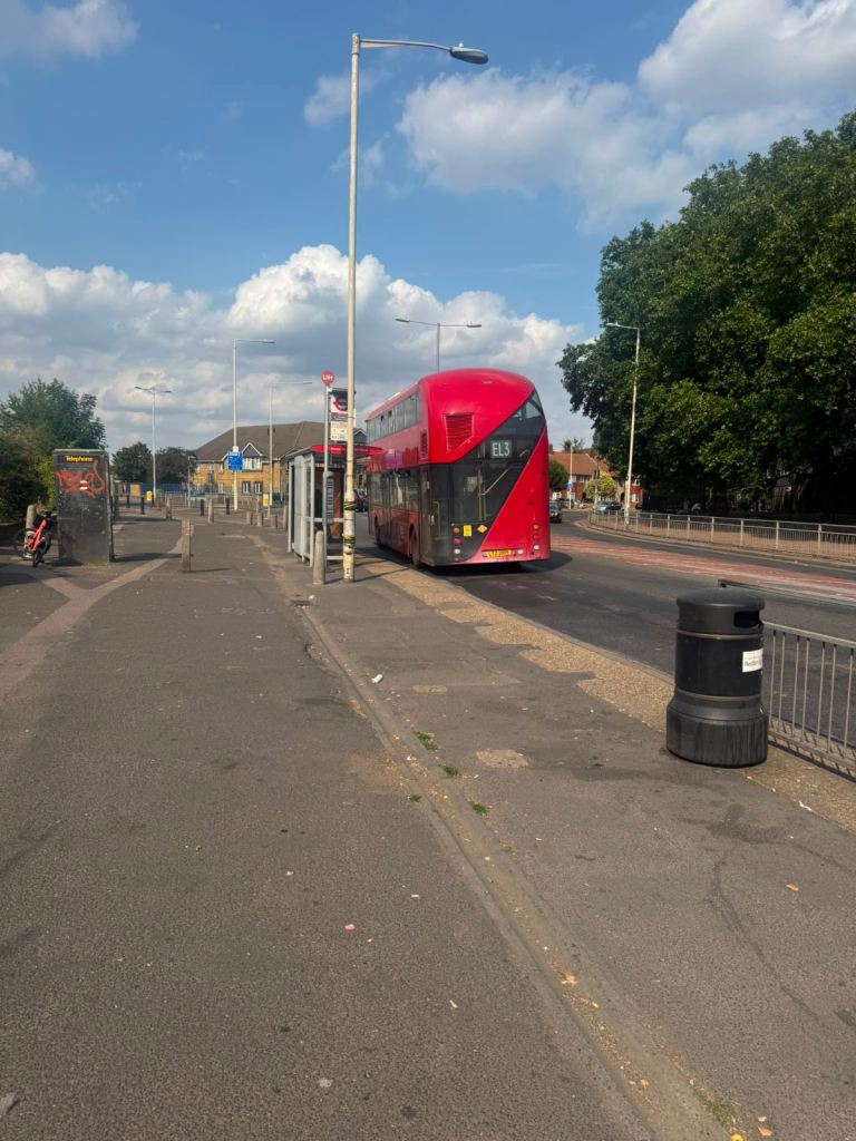 Flat Longbridge Road in Greater London