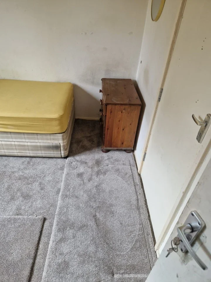 Room Maxwell Road in Greater London