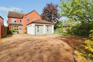 House The Green in Breckland District