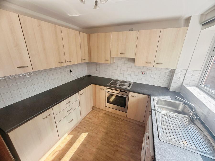 Flat Constance Gardens in Salford