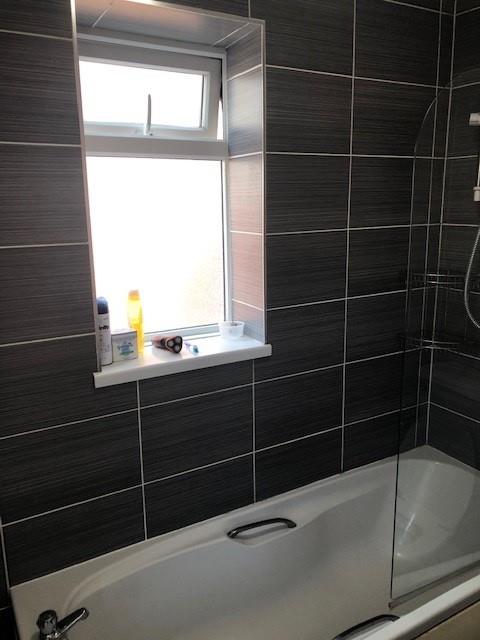Room Falmouth Street in Hull