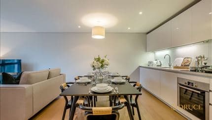 Flat Sale Place in City of Westminster