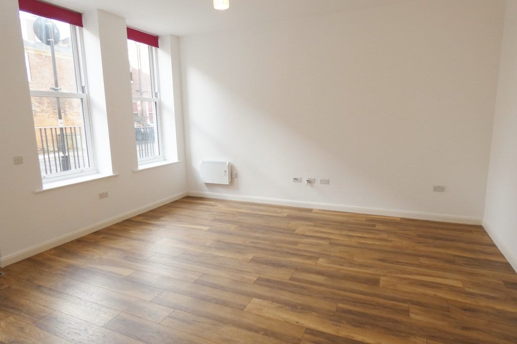 Flat Ribblesdale Place in Preston