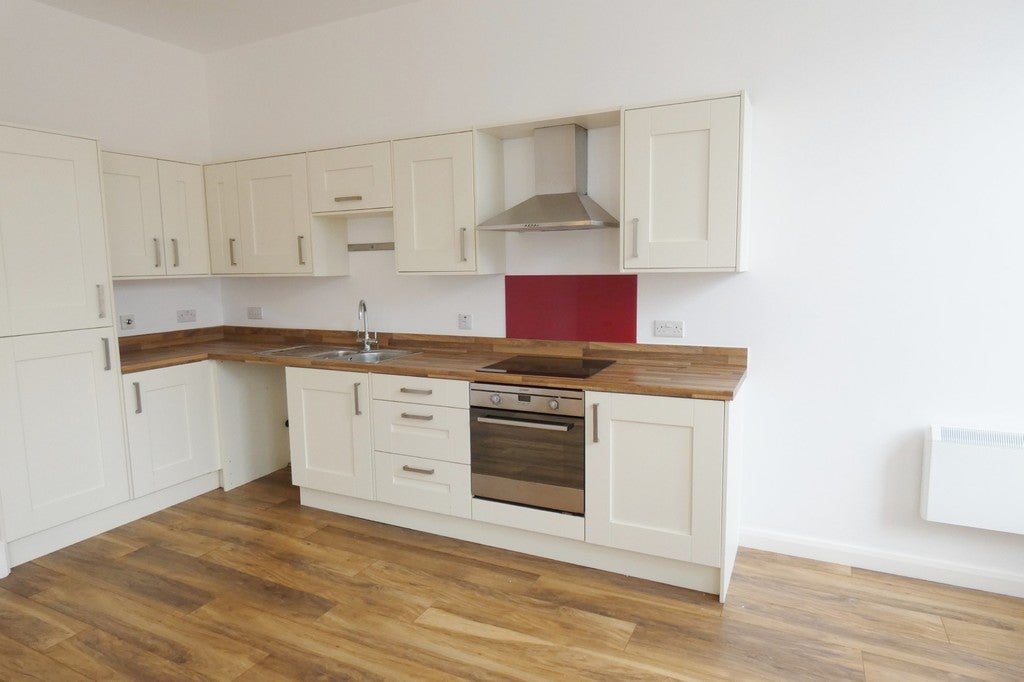 Flat Ribblesdale Place in Preston
