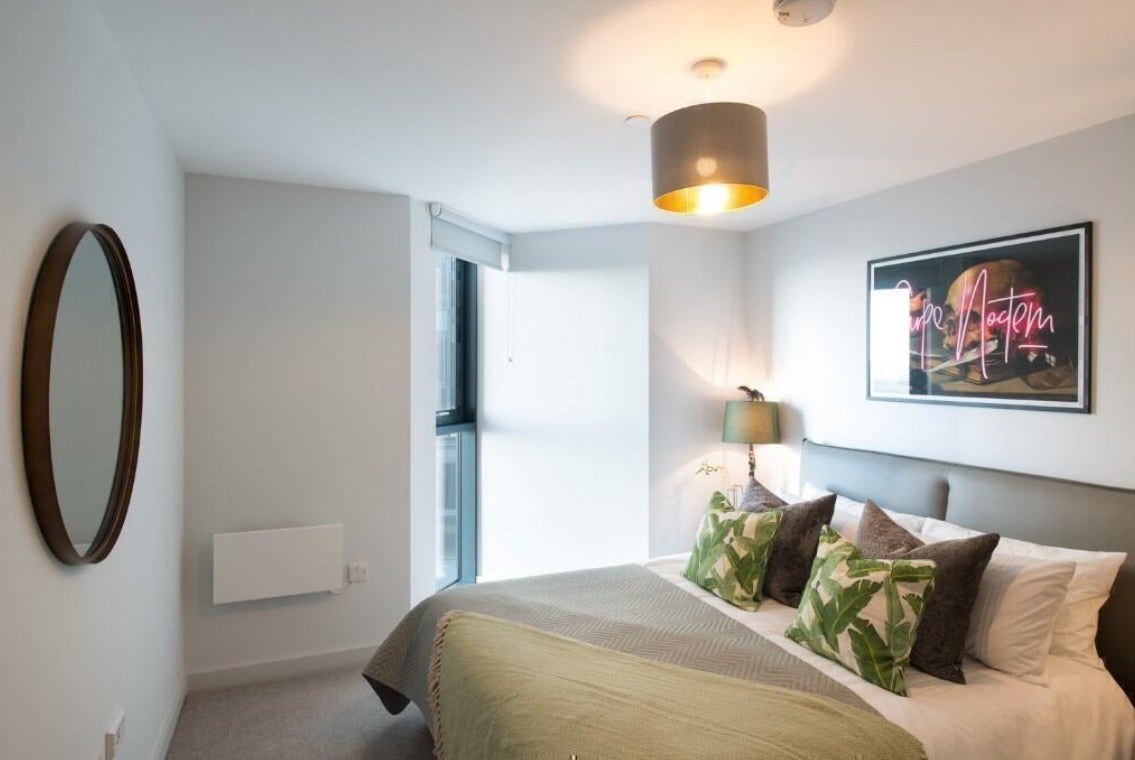 Flat King Street in Greater London