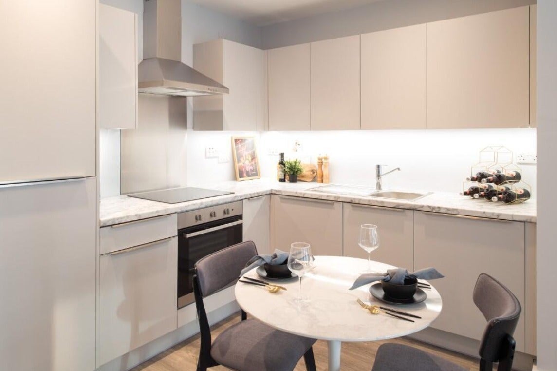 Flat King Street in Greater London