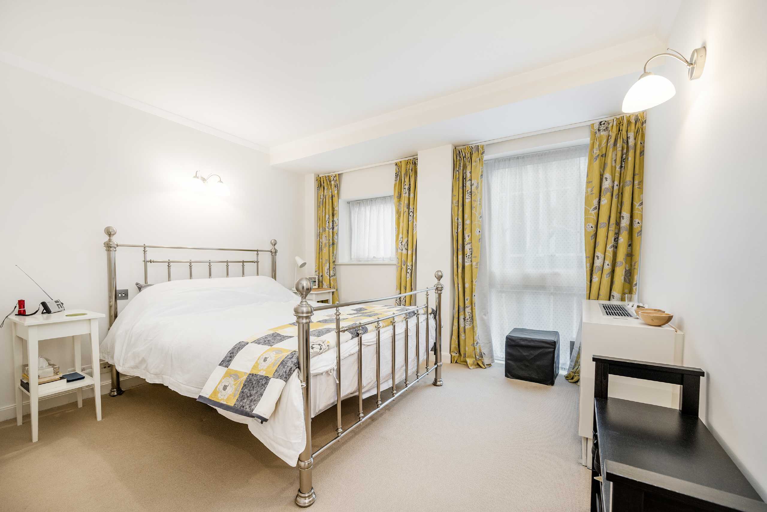 Flat High Holborn in Greater London