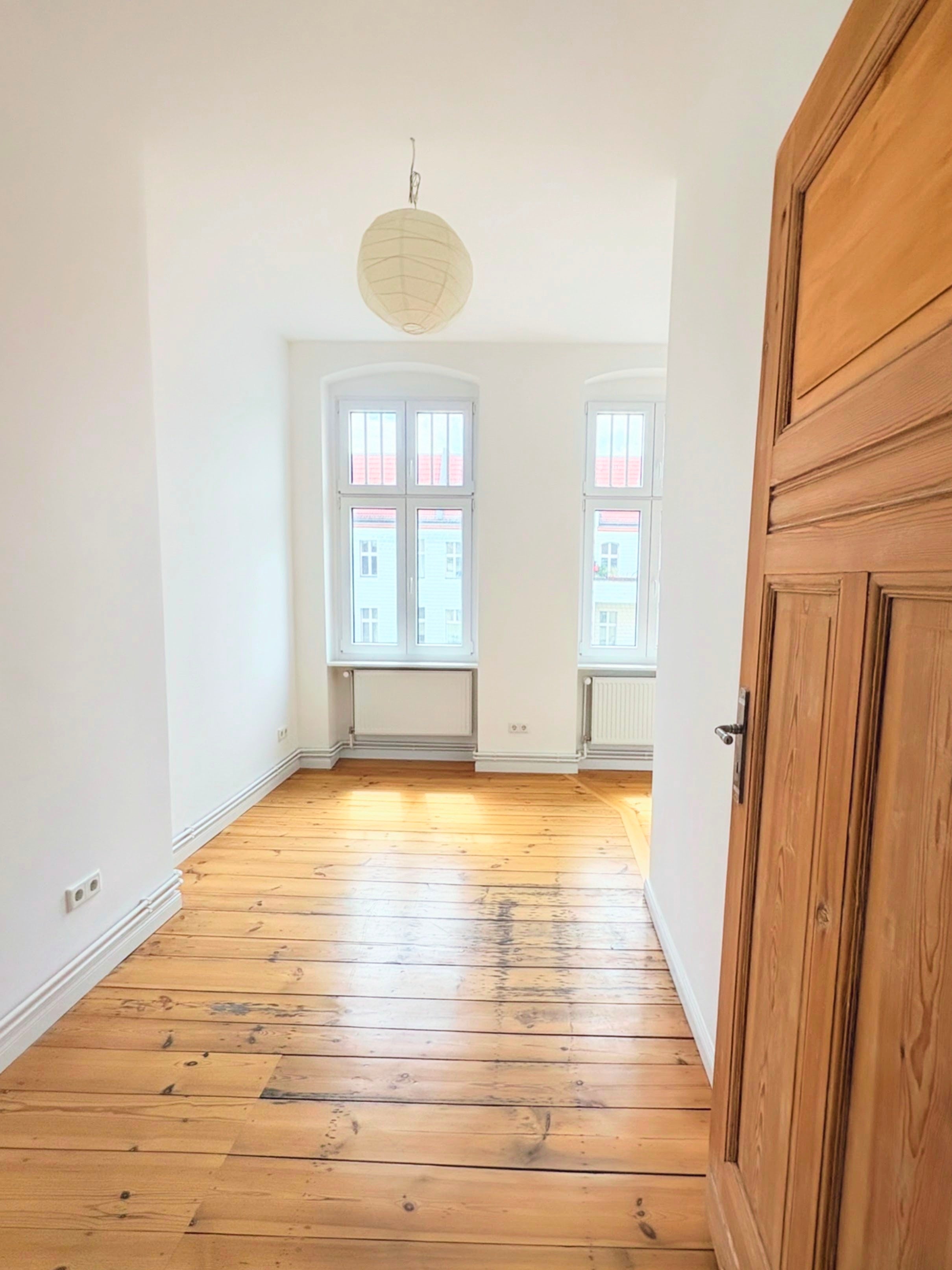 Zimmer Detmolder Straße in Berlin