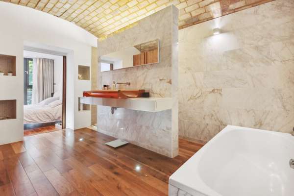 Flat Richmond Hill in Greater London