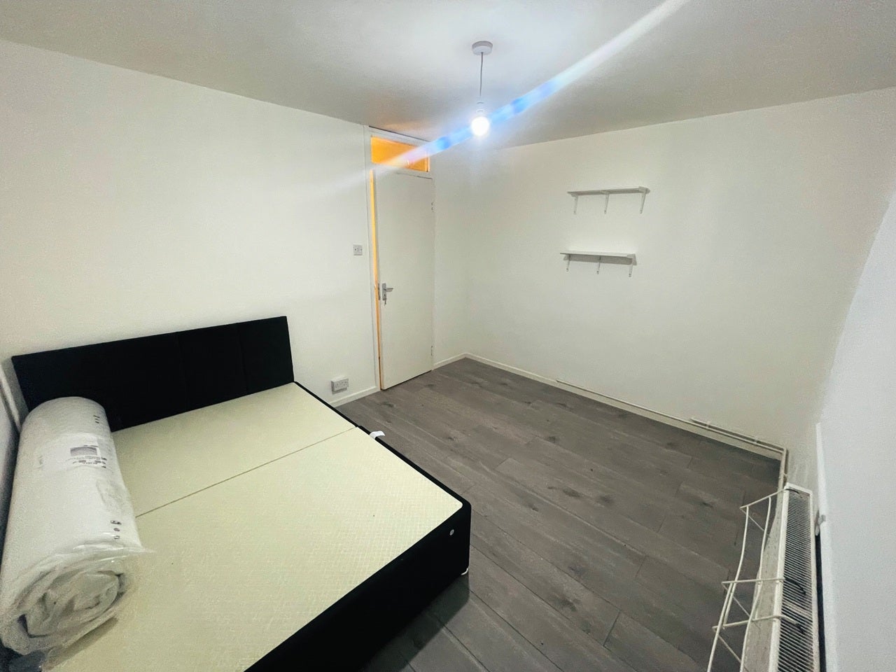 Room Millhouse Place in Greater London