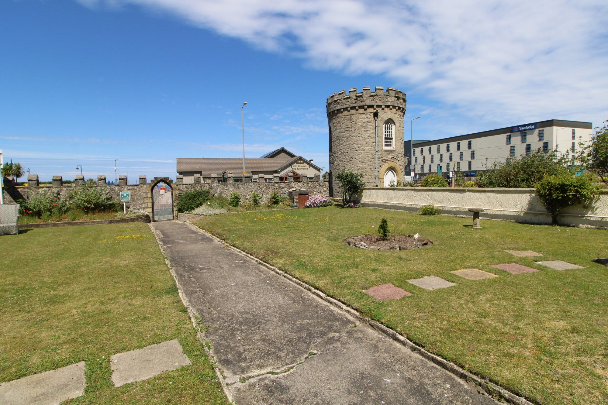 Flat East Parade in Rhyl