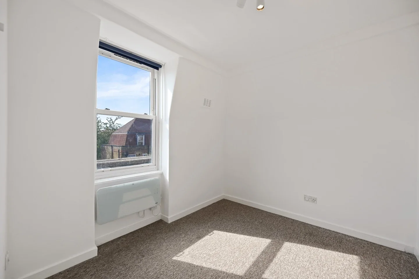Flat Fulham Court in Greater London