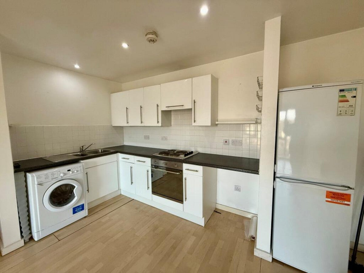 Flat The Grange in Greater London