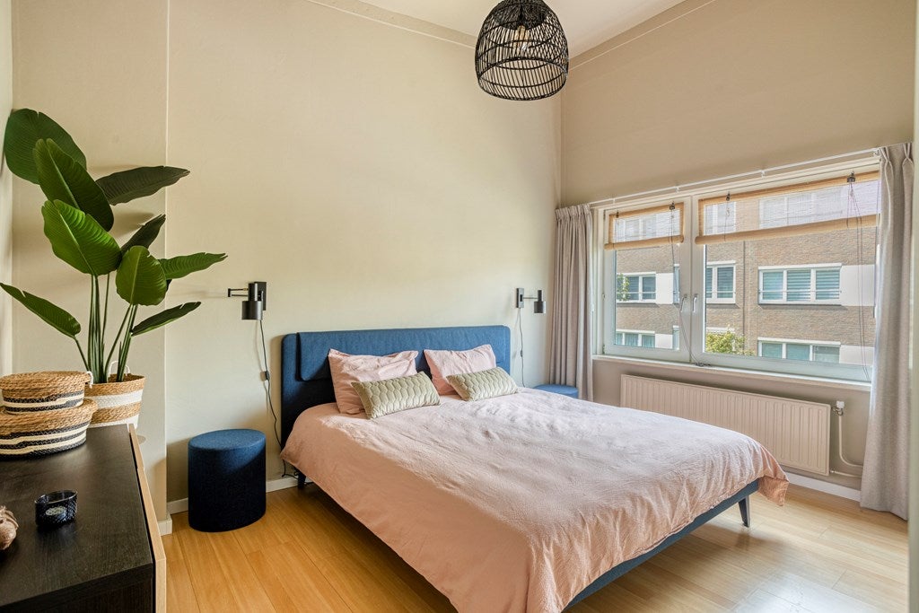 Tussenwoning te koop: Kardinaal van Rossumplein 83, Maastricht