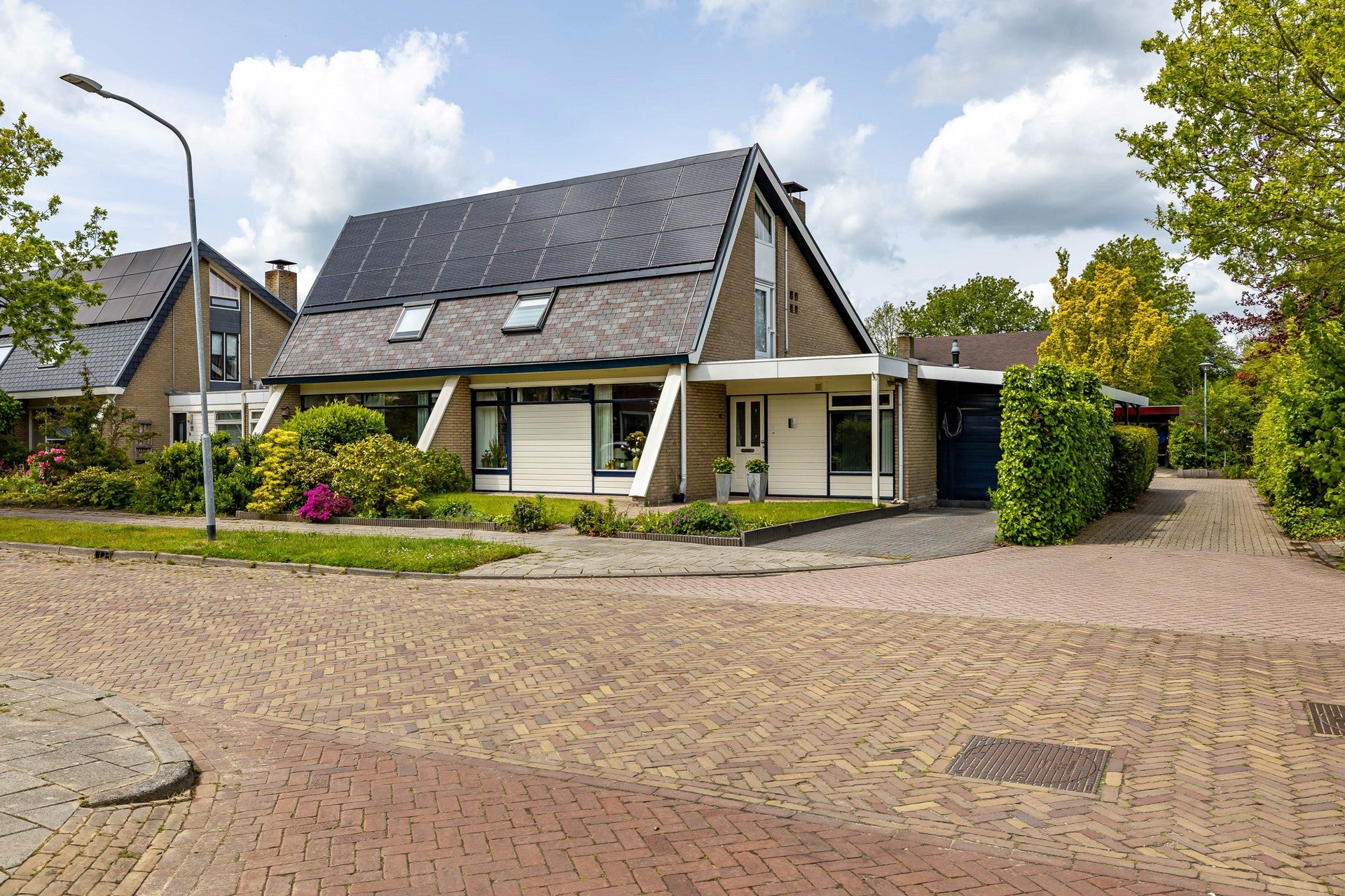Huis Westhove 1 in Roden