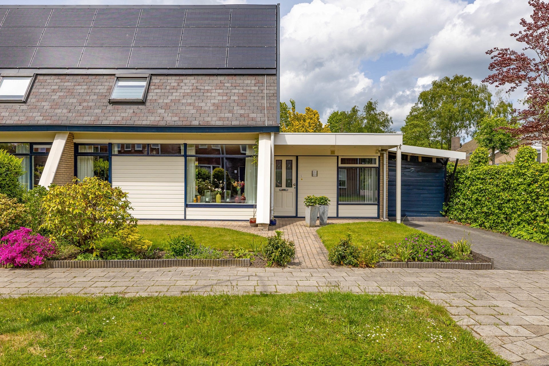 Hoekwoning te koop: Westhove 1, Roden