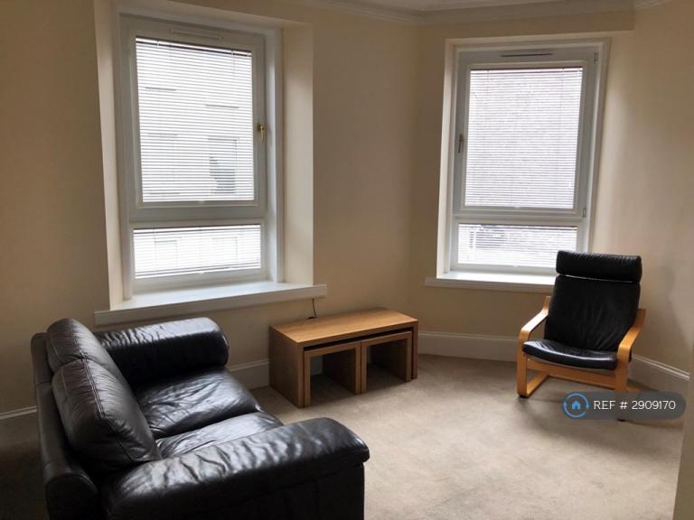 Flat Urquhart Road in Aberdeen City