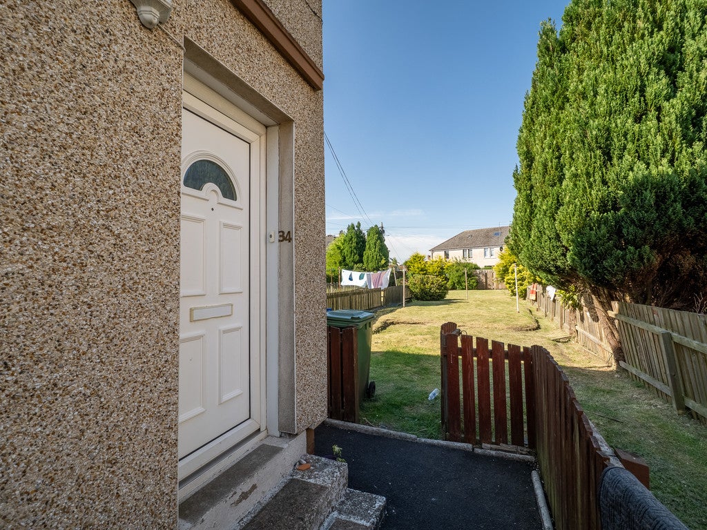 Flat Martin Crescent in Glasgow