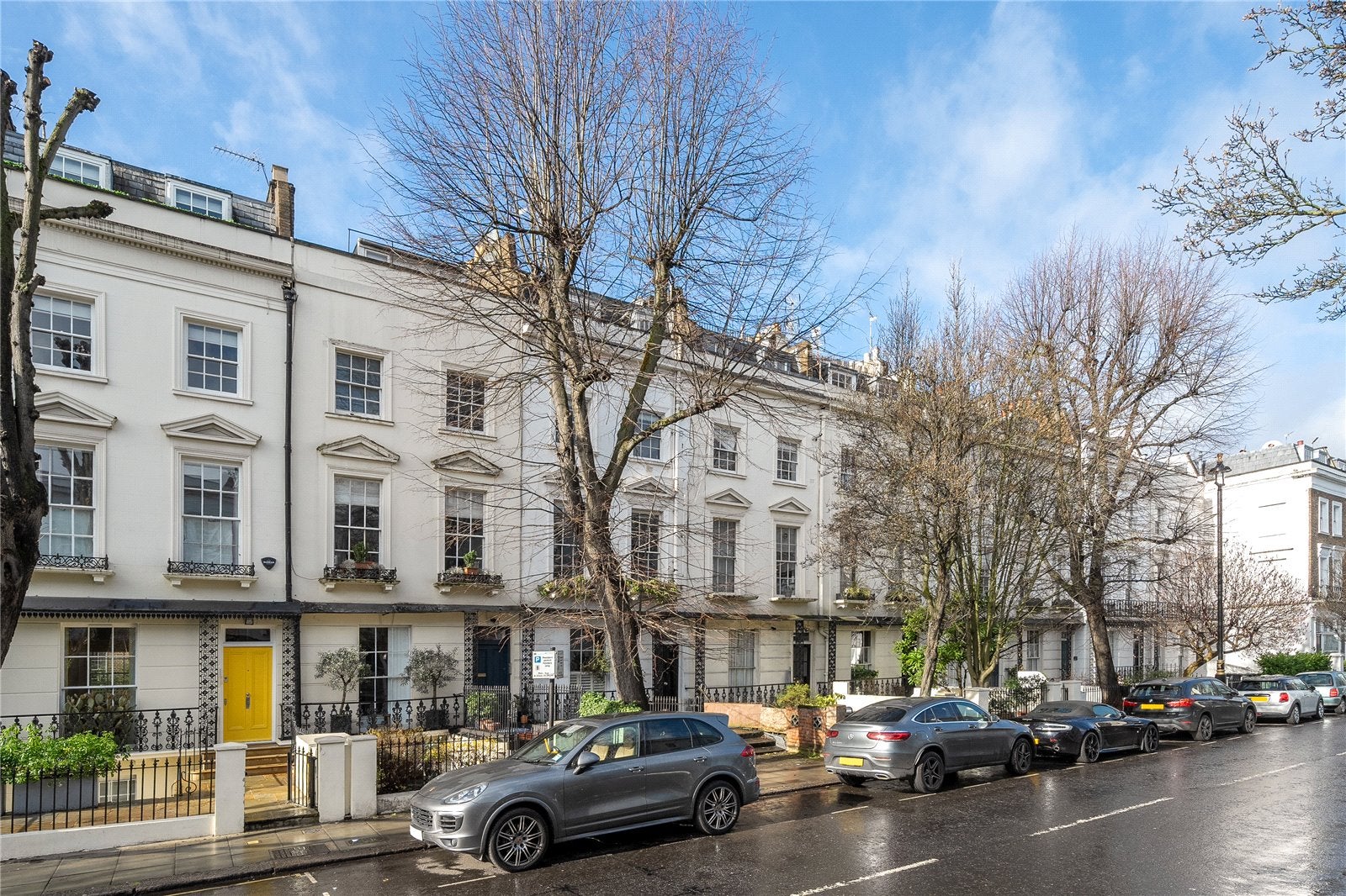 Flat Chepstow Road in City of Westminster
