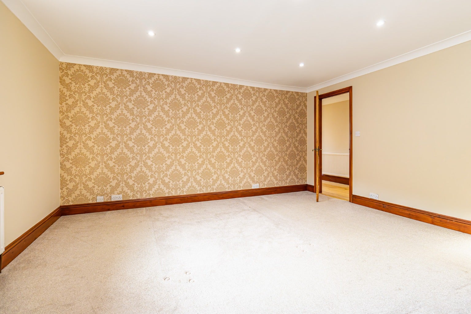 House Woodside Close in King's Lynn and West Norfolk