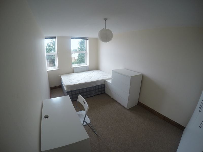 Flat Wimborne Road in Bournemouth