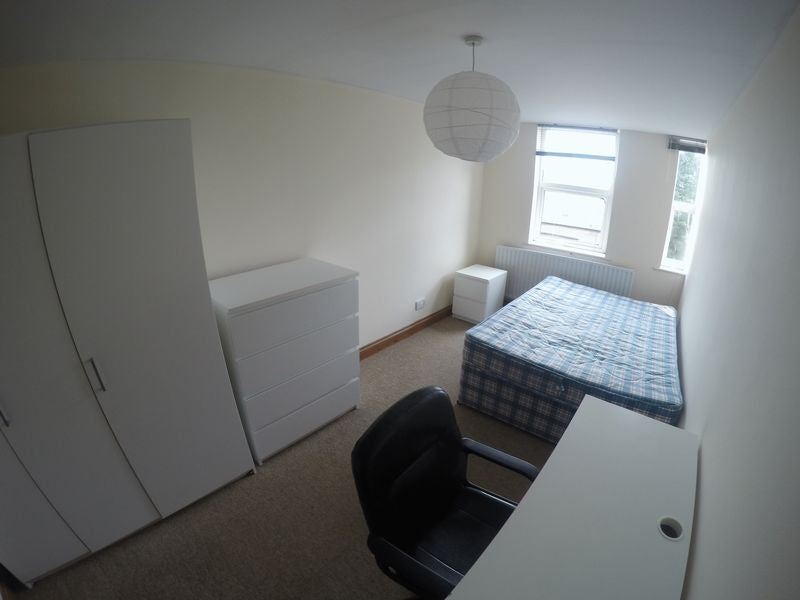 Flat Wimborne Road in Bournemouth