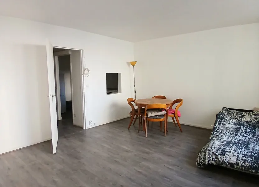 Appartement Rue de Romainville à Paris