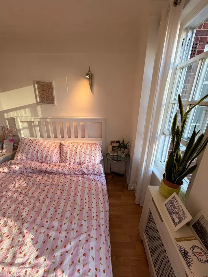 Room Park West Place in City of Westminster