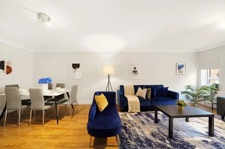 Flat Mortimer Place in Greater London