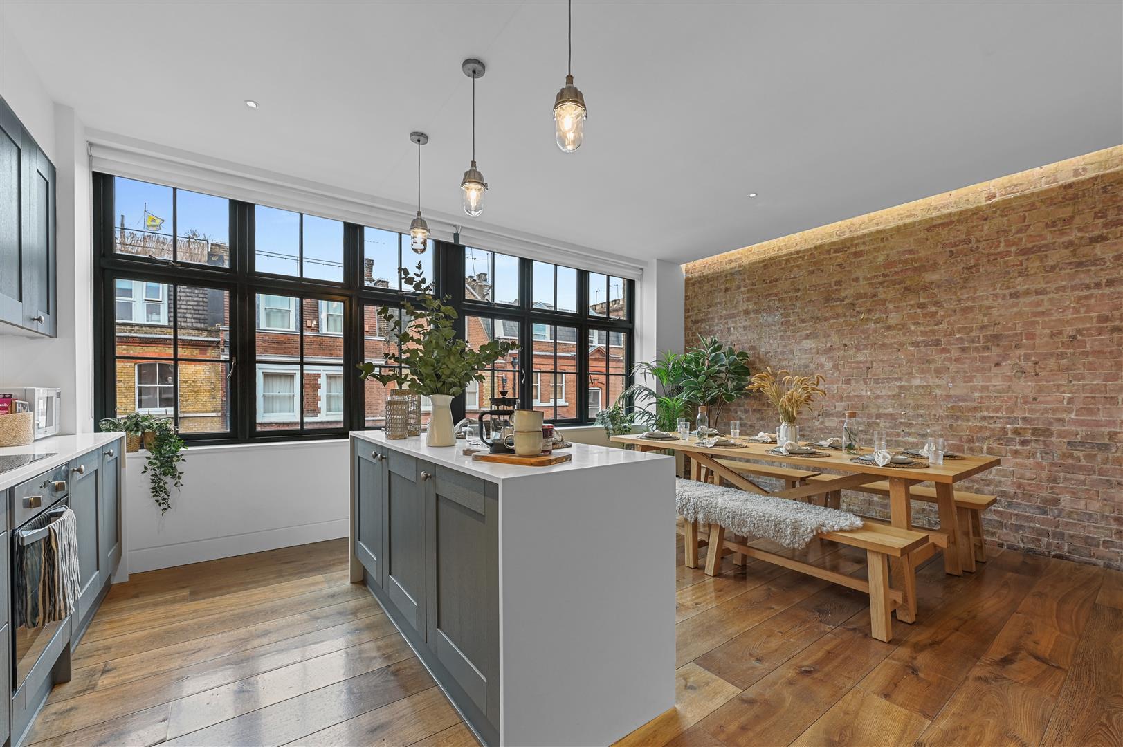 Flat Great Titchfield Street in City of Westminster