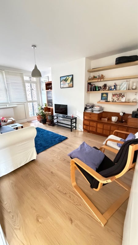 Room Stoford Close in Greater London