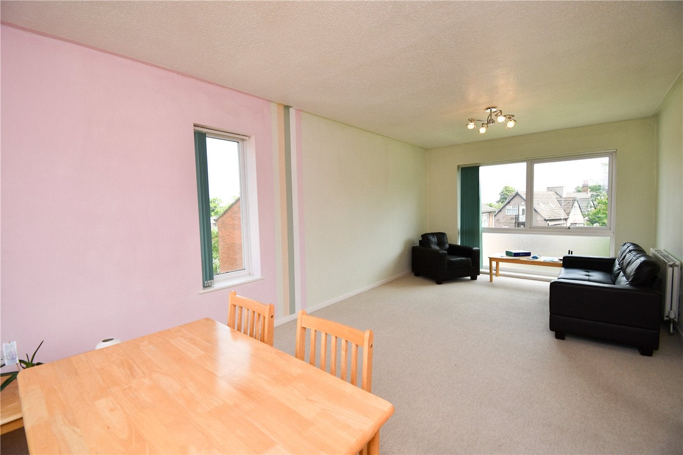 Flat Lorne Road in Oxton Village