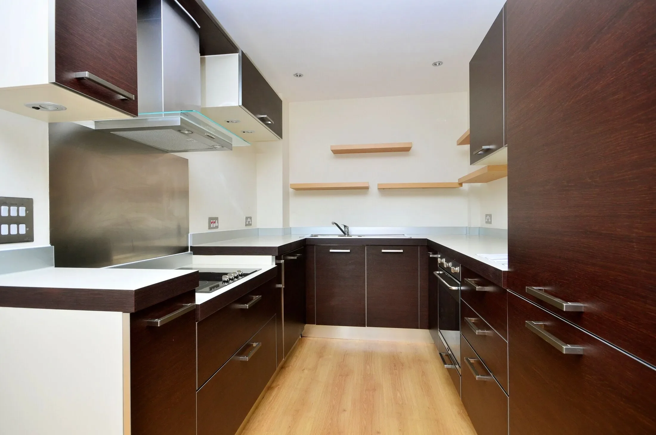 Flat Goldsworth Road in Woking