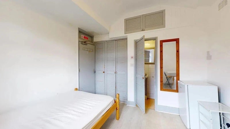 Room Gray's Inn Road in Greater London
