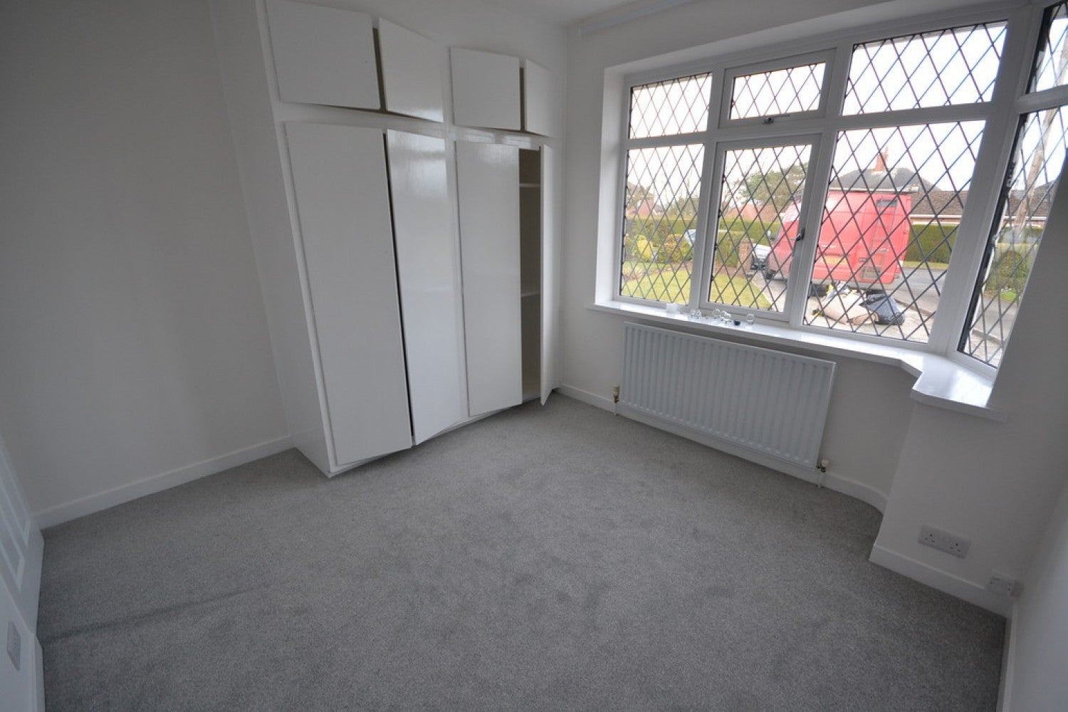 House Heathfield Grove in Stoke-on-Trent