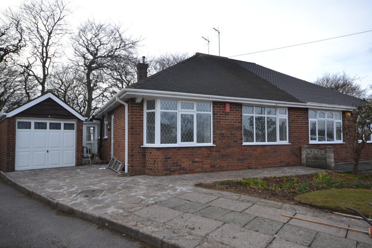 House Heathfield Grove in Stoke-on-Trent