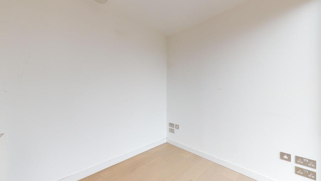 Flat Highgate Hill in Greater London