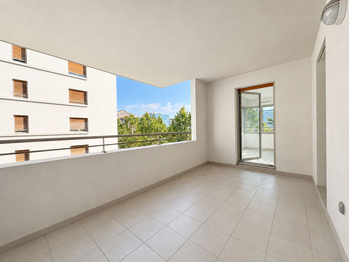 Flat Rue Loubon in Marseille