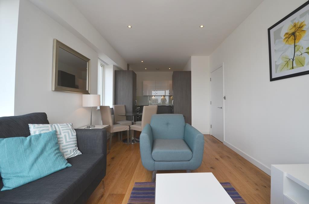 Flat Clayton Road in Greater London