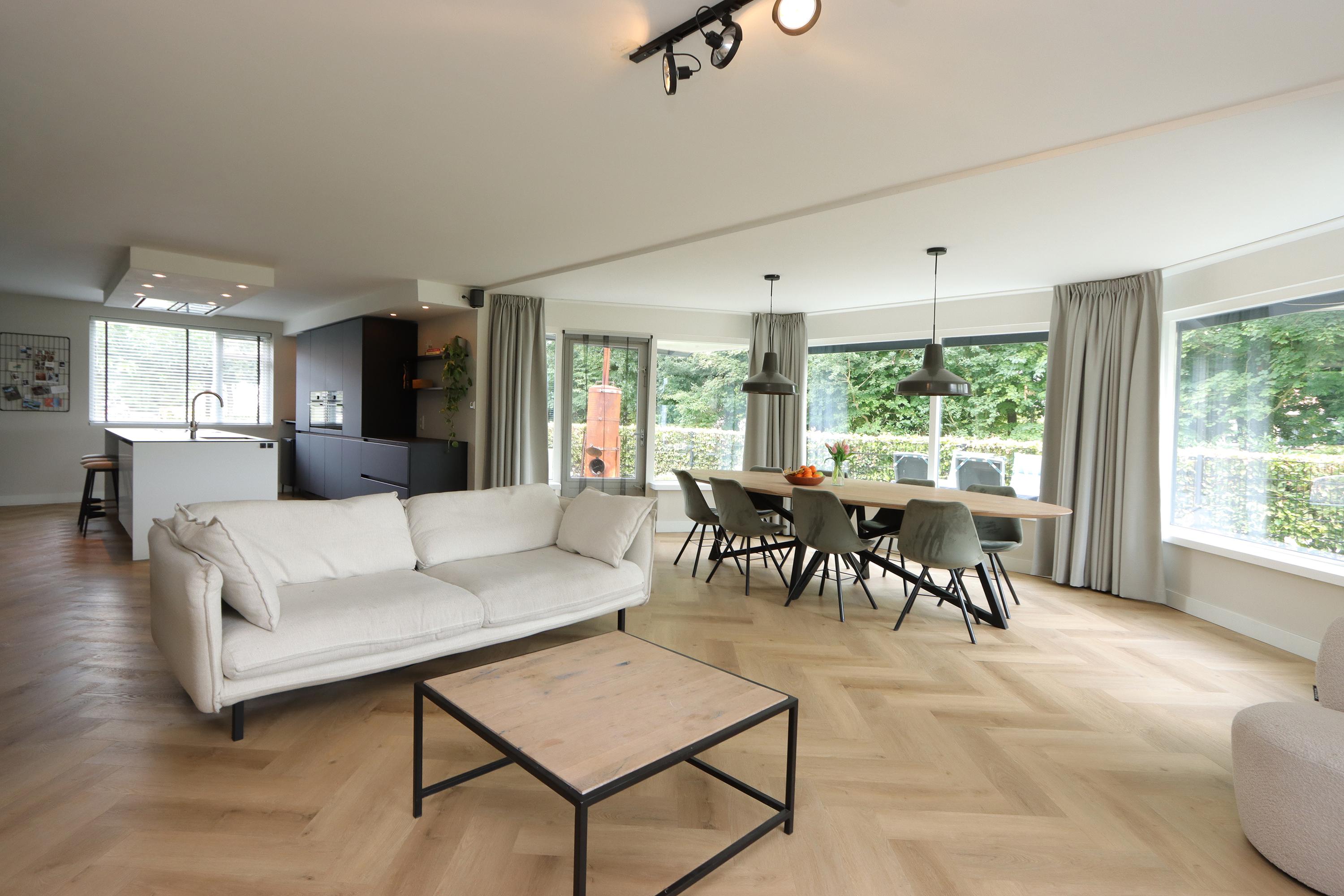 Vrijstaande woning te koop: Rivierduinweg 1, Swifterbant