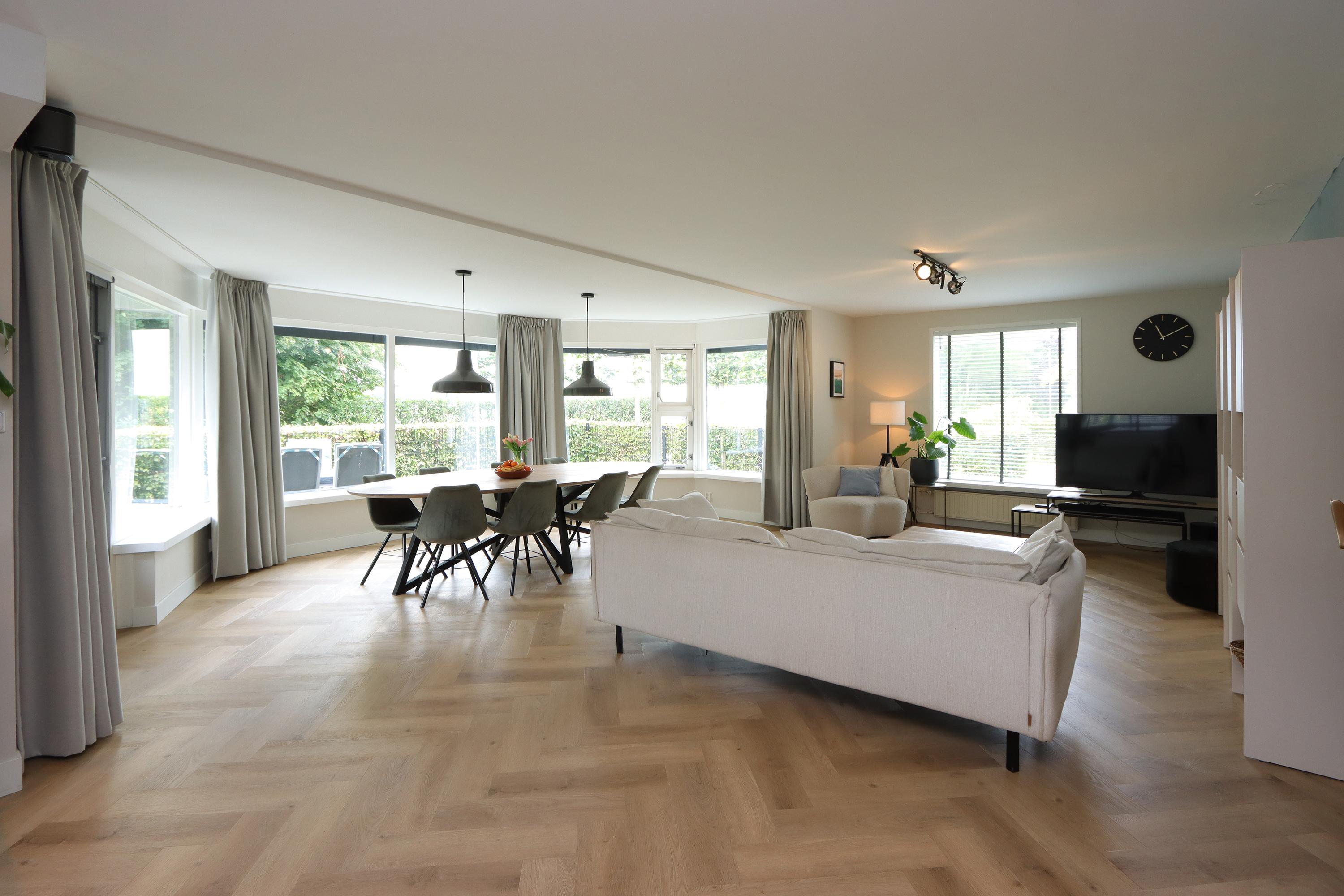 Vrijstaande woning te koop: Rivierduinweg 1, Swifterbant
